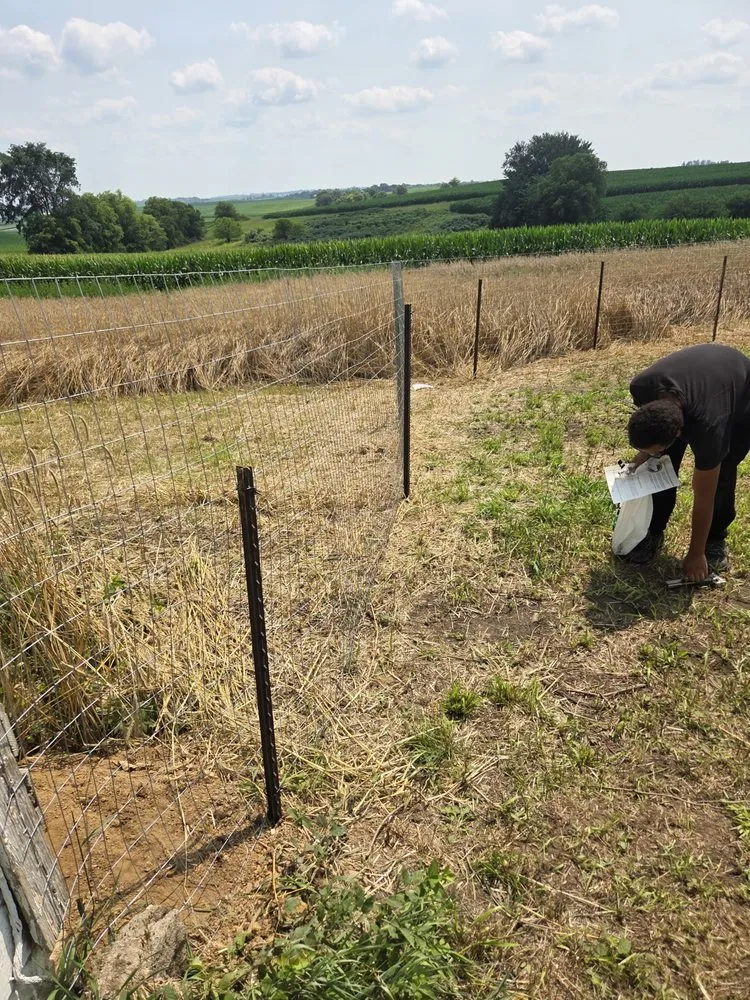 Reliable outdoor landscaping in Vinton, IA by Smart Do-it-All
