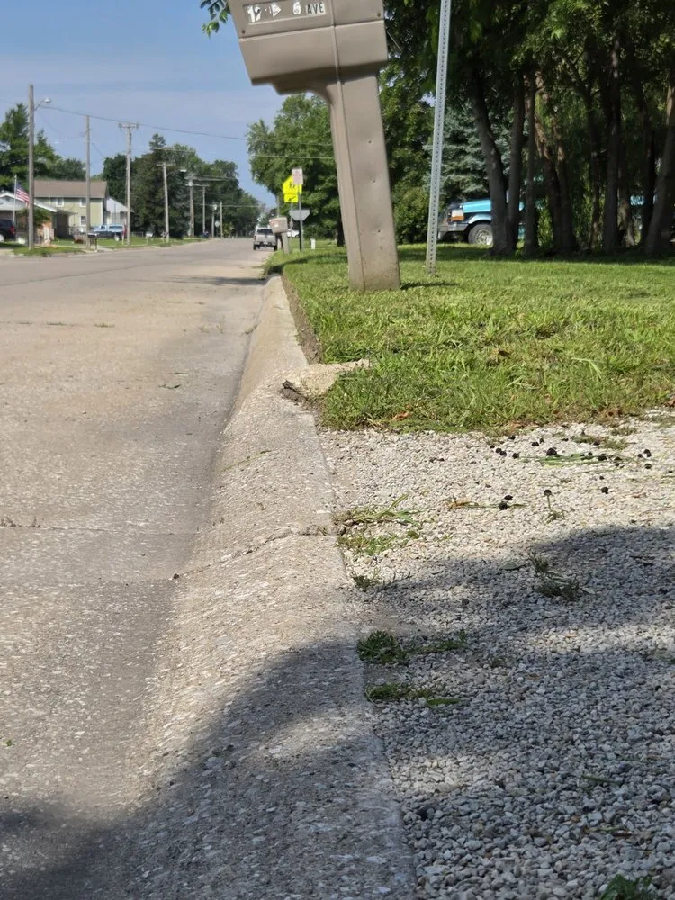 Trusted landscape installation in Vinton, IA - Smart Do-it-All