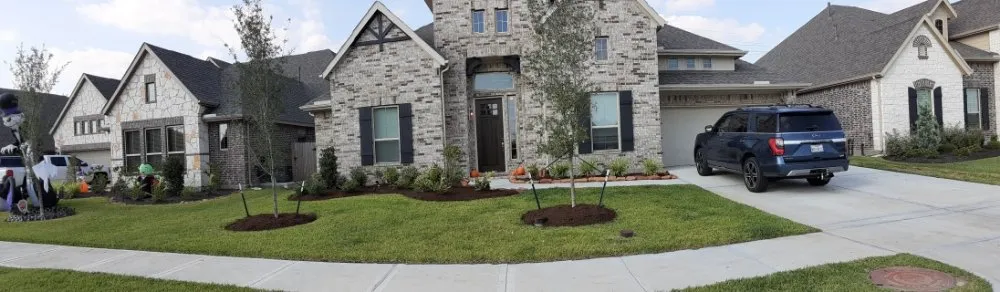 Professional outdoor landscaping experts serving Spring, TX - Smart Dumb Katz Landscaping