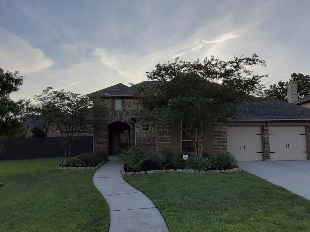 Top-rated outdoor landscaping in Spring, TX by Smart Dumb Katz Landscaping