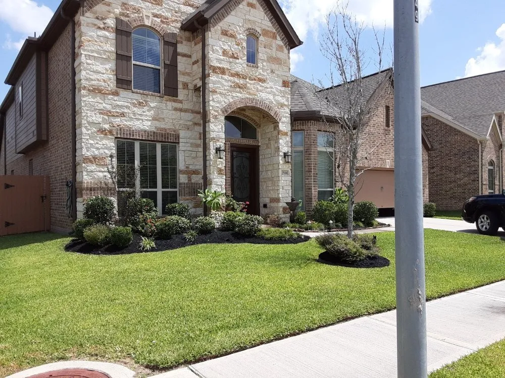 Reliable landscape design in Spring, TX by Smart Dumb Katz Landscaping
