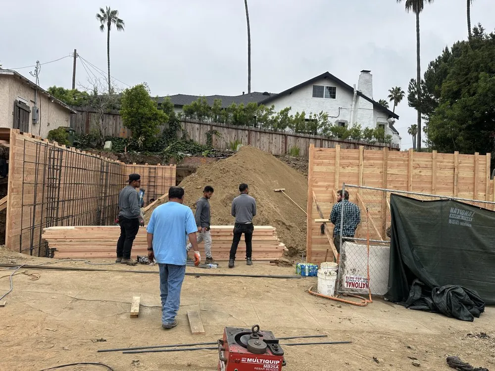 Top-rated residential landscaping in Chatsworth, CA - Smart Eye Construction