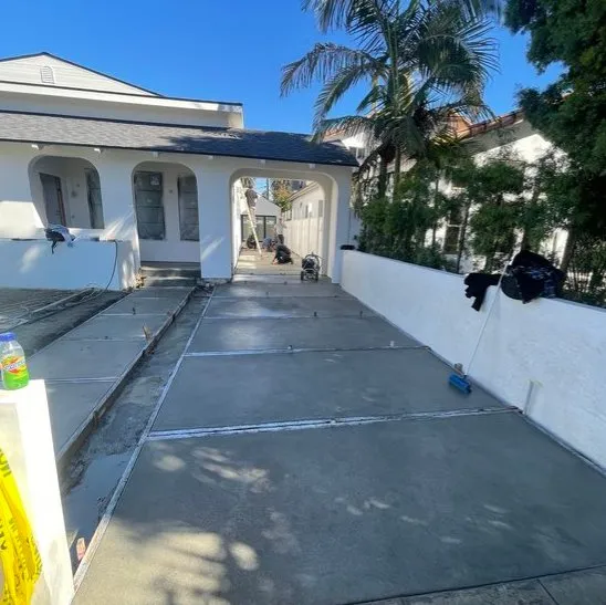 Custom yard cleanup service with custom design in Chatsworth, CA by Smart Eye Construction