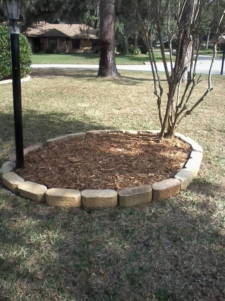 Trusted garden landscaping in Callahan, FL by Smart Quality Lawn Care