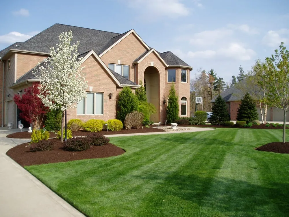 Local residential landscaping in Olmsted Falls, OH by Smart Scapes Landscaping
