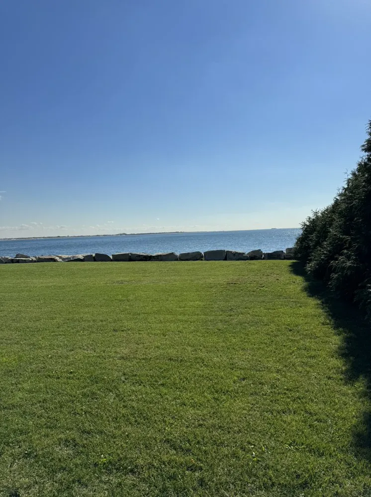 Reliable garden landscaping near you in Staten Island, NY by Smart Sprinklers