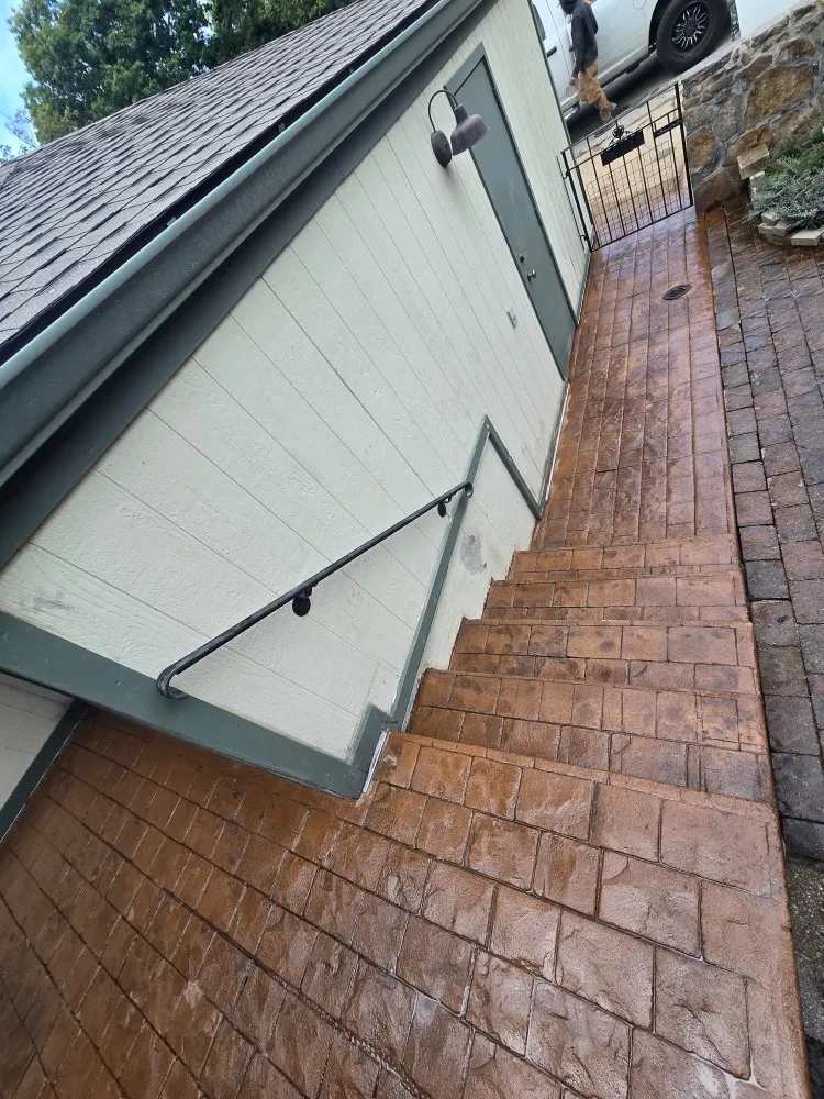 Reliable lawn mowing service experts serving Fenton, MO - Smarter Landscaping