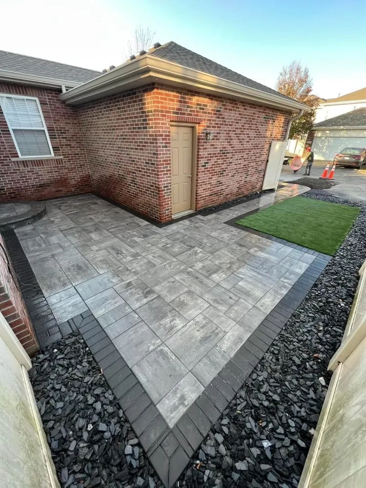 Expert residential landscaping near you in Evanston, IL by Smartgreen Landscaping