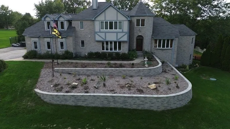 Local lawn mowing service in Evanston, IL - Smartgreen Landscaping