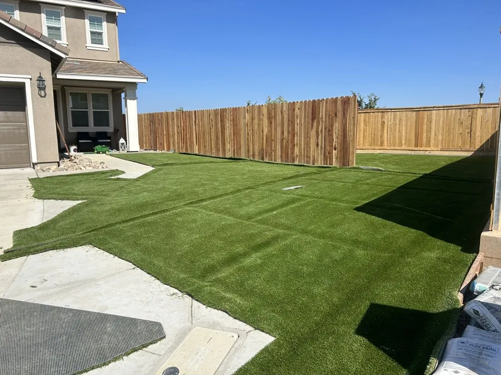 Expert lawn mowing service experts serving Lincoln, CA - Smartscape Turf Innovations
