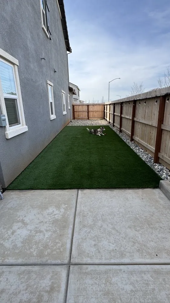 Top-rated yard maintenance in Lincoln, CA by Smartscape Turf Innovations