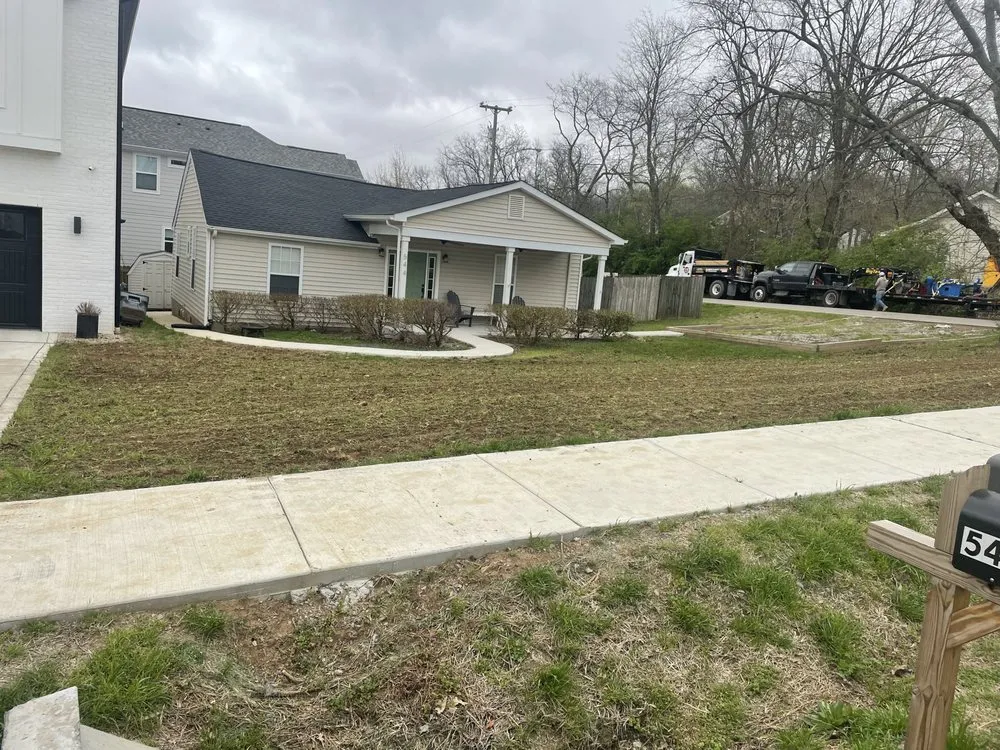 Local garden landscaping with custom design in Hendersonville, TN by Smashville Construction