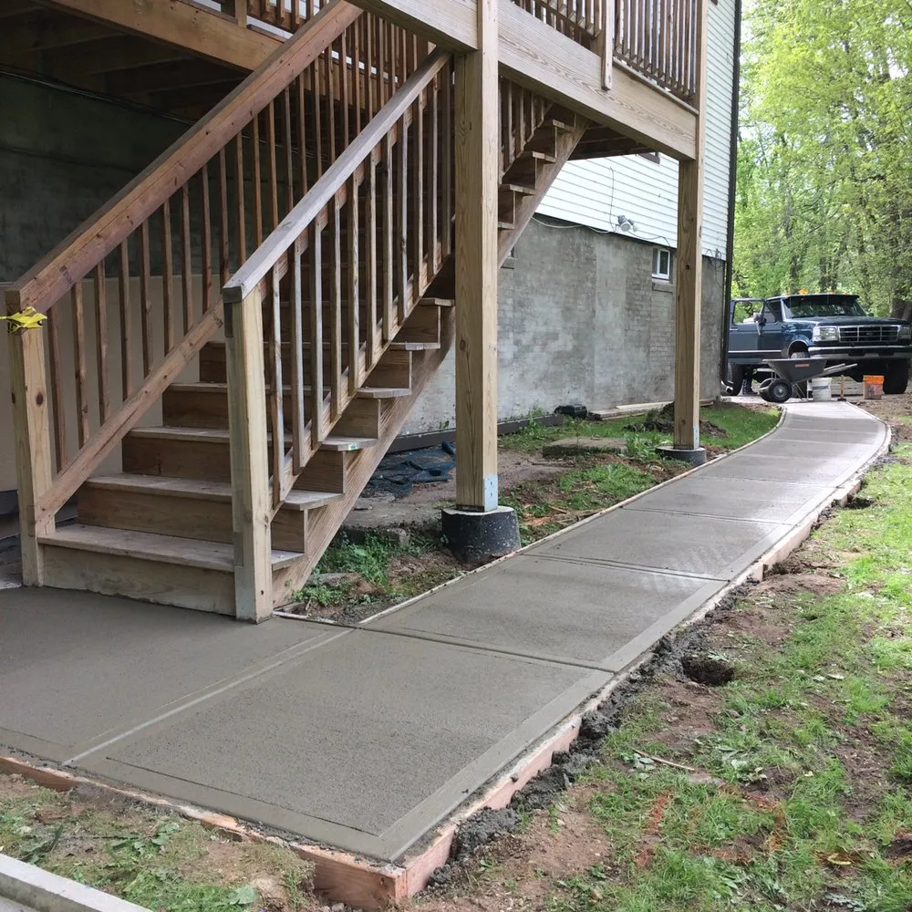 Professional landscape design experts serving Enfield, CT - SMC Landscape & Construction