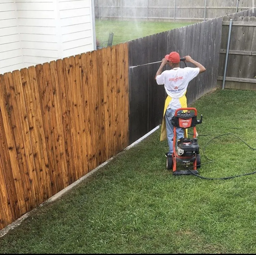 Professional yard cleanup service for homes across New Iberia, LA - SMC Maintenance