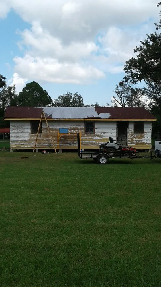 Custom lawn care service in New Iberia, LA - SMC Maintenance