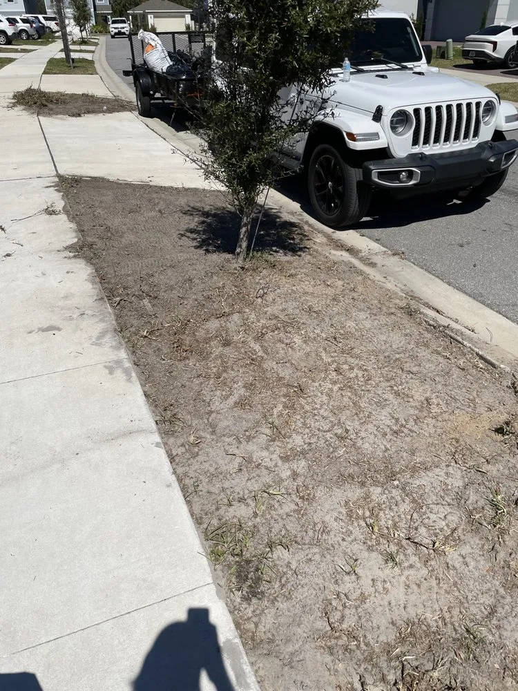 Expert lawn care service near you in Kissimmee, FL by Smcl & J Landscaping