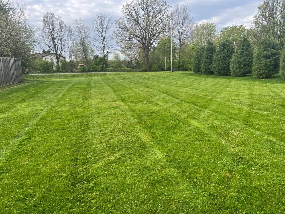 Top-rated landscaping services experts serving Middlebury, IN - Smeltzer Lawn Care