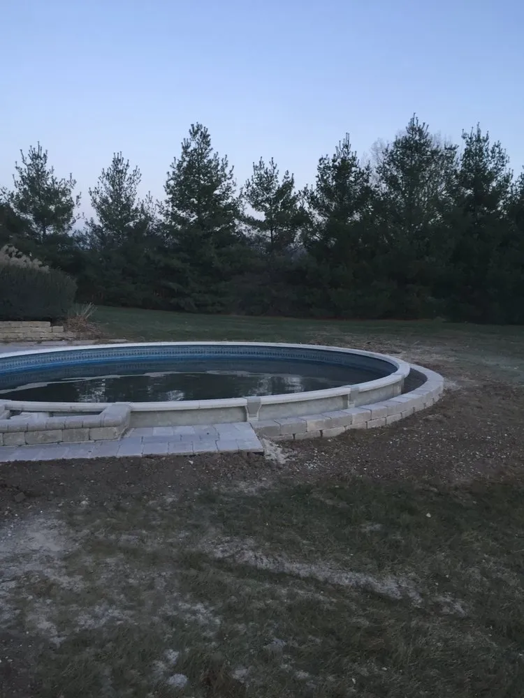 Custom outdoor landscaping experts serving Woodstock, IL - SMG Lawn & Landscaping