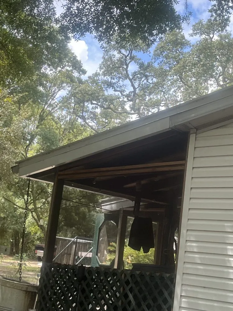 Expert landscaping services in Ocklawaha, FL by SMG Total Home Services