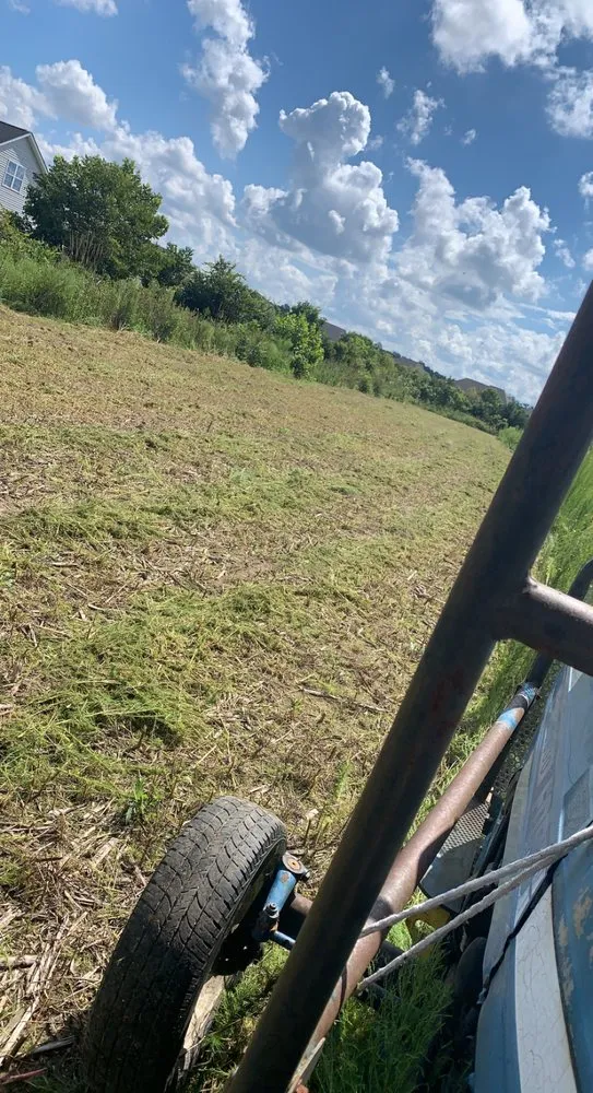 Custom lawn care service near you in Greenville, NC by Smith & Son Bush Hogging And Lawn Care