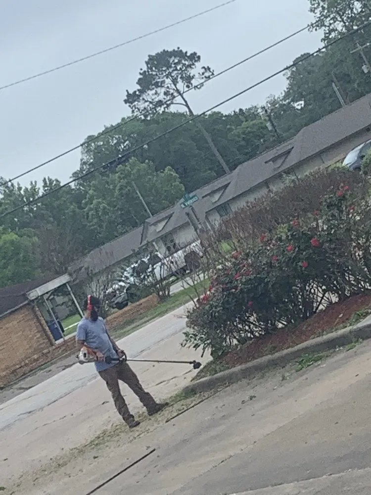 Affordable lawn mowing service in Brazoria, TX by Smith & Son Property Maintenance and Lawn Care