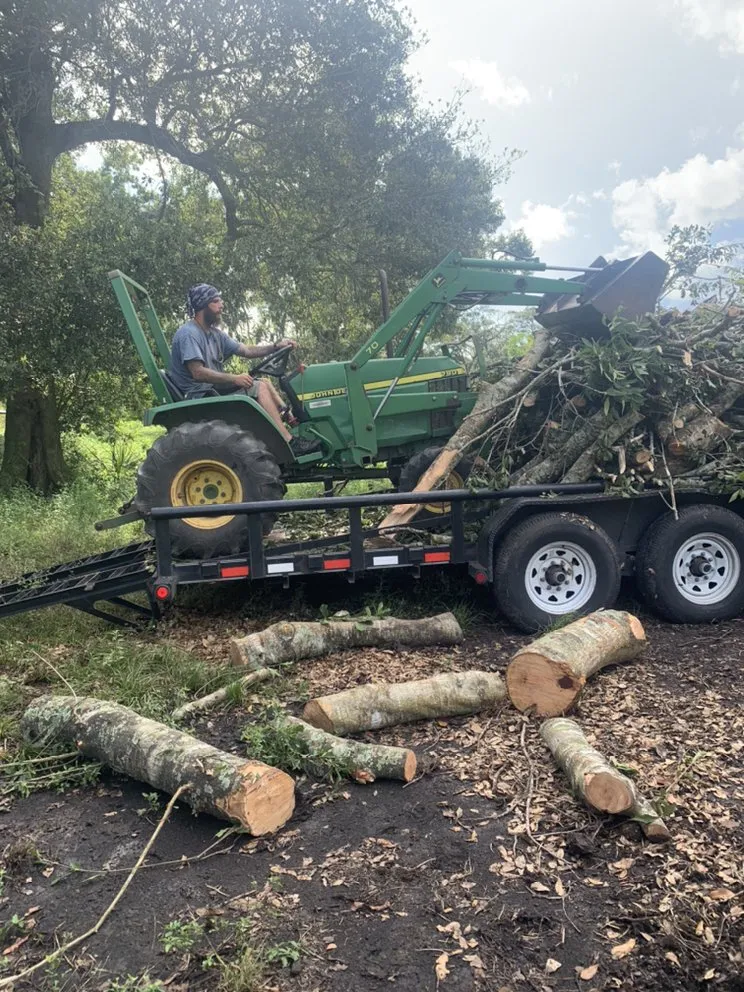 Expert garden landscaping experts serving Brazoria, TX - Smith & Son Property Maintenance and Lawn Care