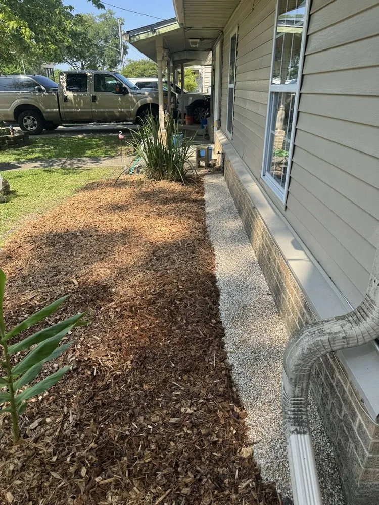 Local landscape design for homes across Covington, LA - Smith & Sons