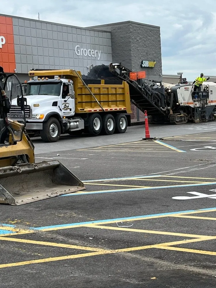 Reliable yard maintenance in East Liverpool, OH by Smith & Thompson Enterprise