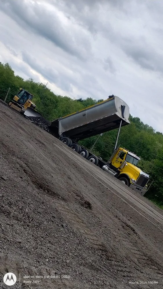 Trusted outdoor landscaping for beautiful yards in East Liverpool, OH by Smith & Thompson Enterprise