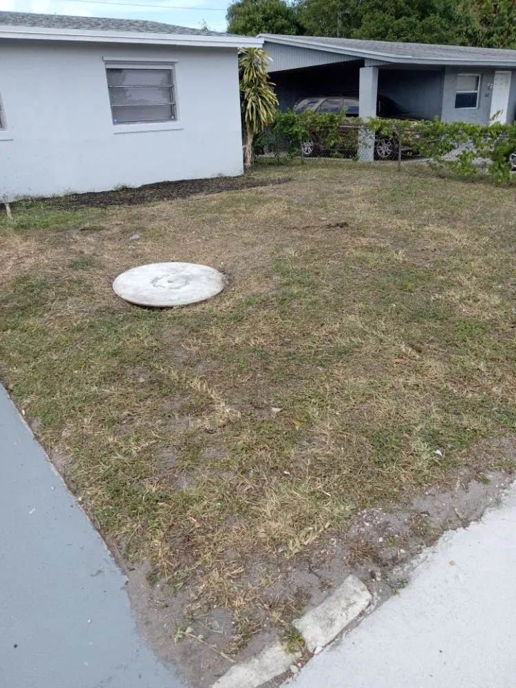 Top-rated yard cleanup service for outdoor upgrades across Riviera Beach, FL - Smith Advance Landscape