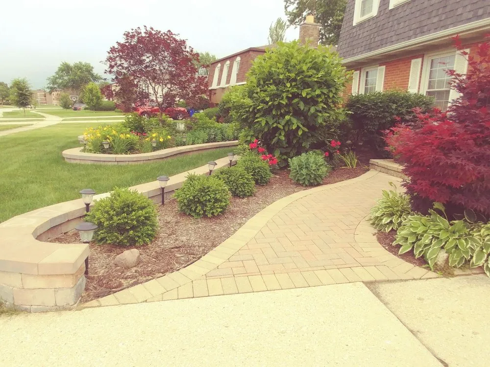 Top-rated landscape design in Carol Stream, IL by Smith Brothers