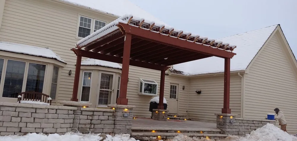 Trusted yard cleanup service with custom design in Carol Stream, IL by Smith Brothers