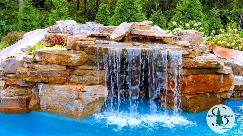 Professional landscaping services in Jackson, TN by Smith DesignScapes