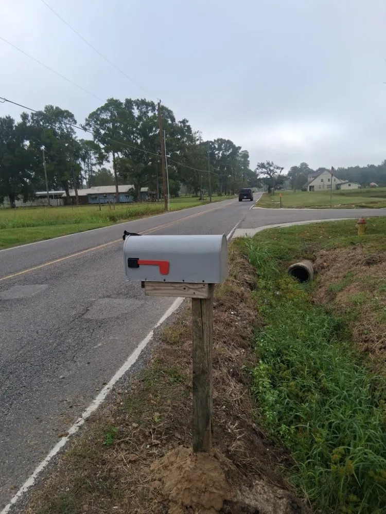 Affordable yard cleanup service experts serving Baker, LA - Smith Enterprises