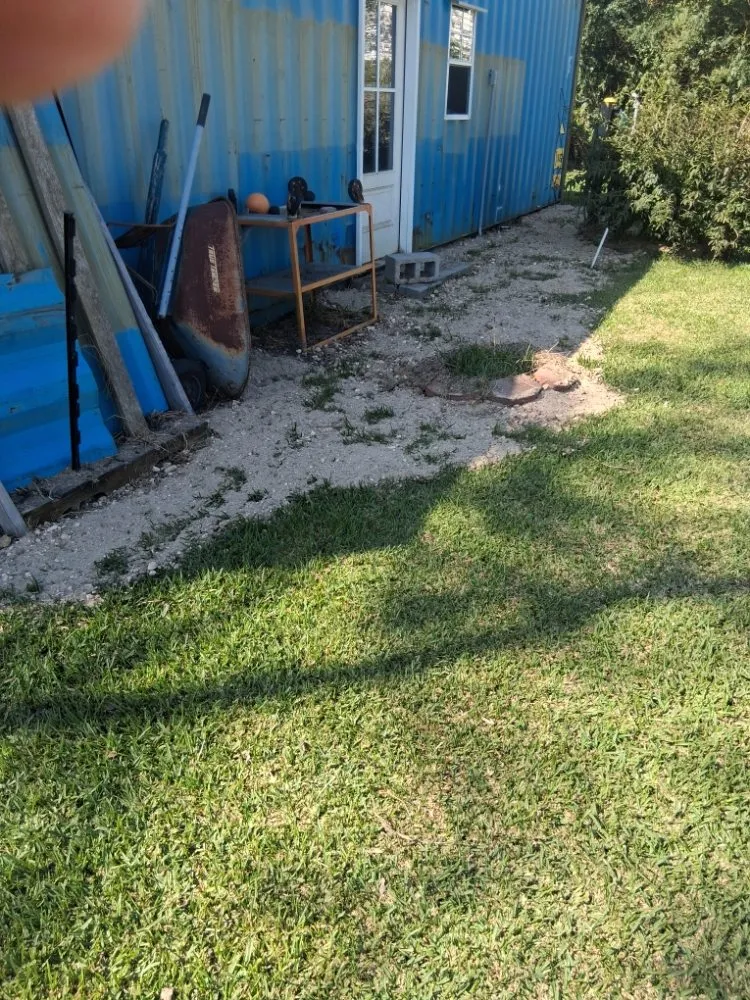 Top-rated yard cleanup service for beautiful yards across Baker, LA - Smith Enterprises