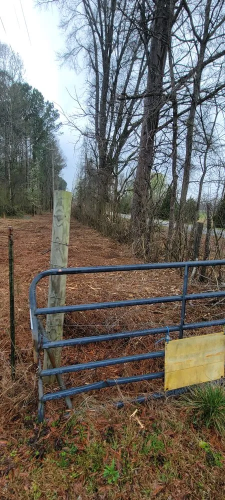 Custom landscaping services for homes in Wilsonville, AL by Smith Land Management