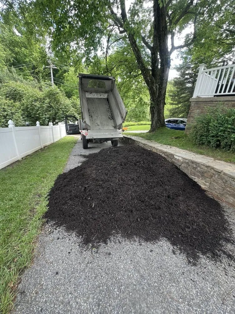 Professional garden landscaping in Linthicum, MD - Smith Landscape