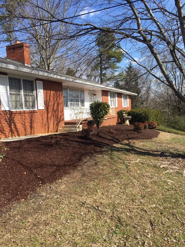 Expert yard cleanup service for outdoor upgrades across Maynardville, TN - Smith landscaping and lawn care