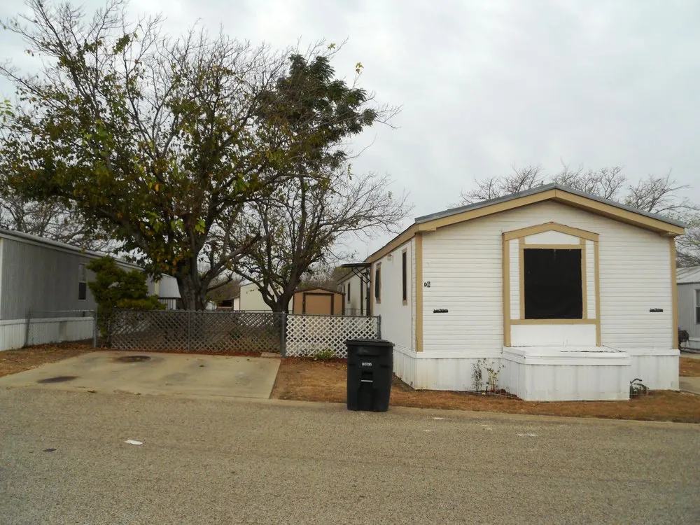 Custom residential landscaping experts serving Harker Heights, TX - Smith Landscaping