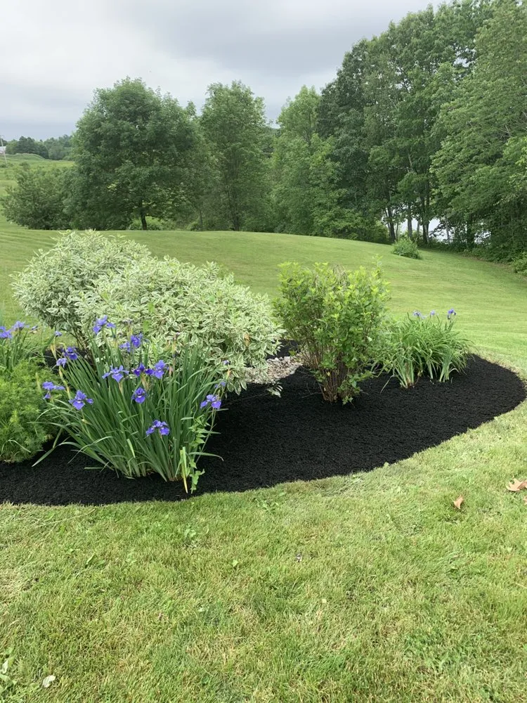 Professional landscape installation experts serving HARTLAND, ME - SMITH LANDSCAPING