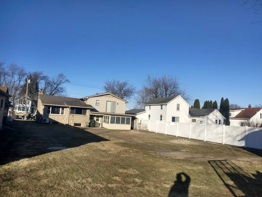 Local yard cleanup service in Geneseo, IL - Smith Lawn Care & Tree Removal