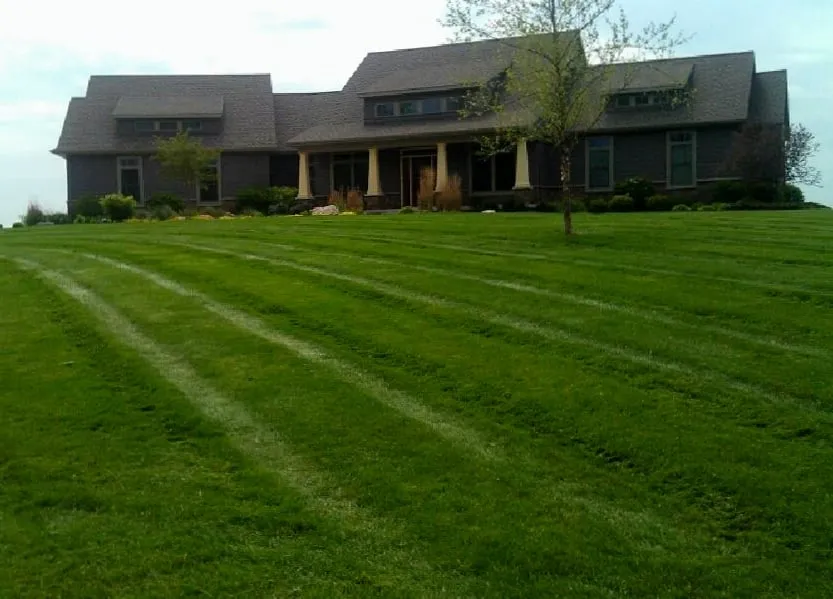 Reliable landscape installation for residential properties in Saint Johns, MI by Smith Lawnscapes