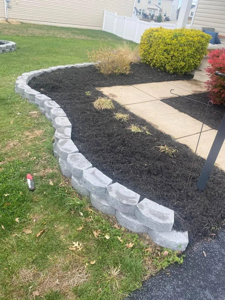 Professional landscape installation experts serving Ruther Glen, VA - Smith Oaks Landscaping and Tree Removal