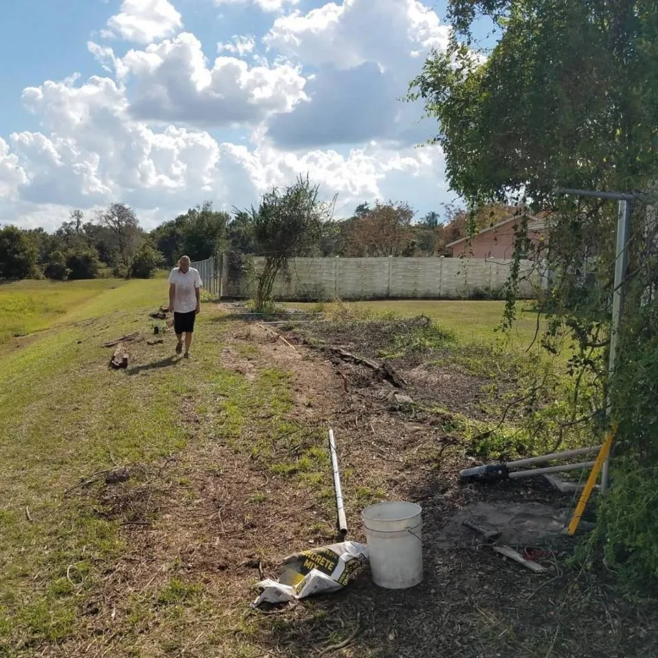 Local outdoor landscaping in Lakeland, FL - Smith Property Services