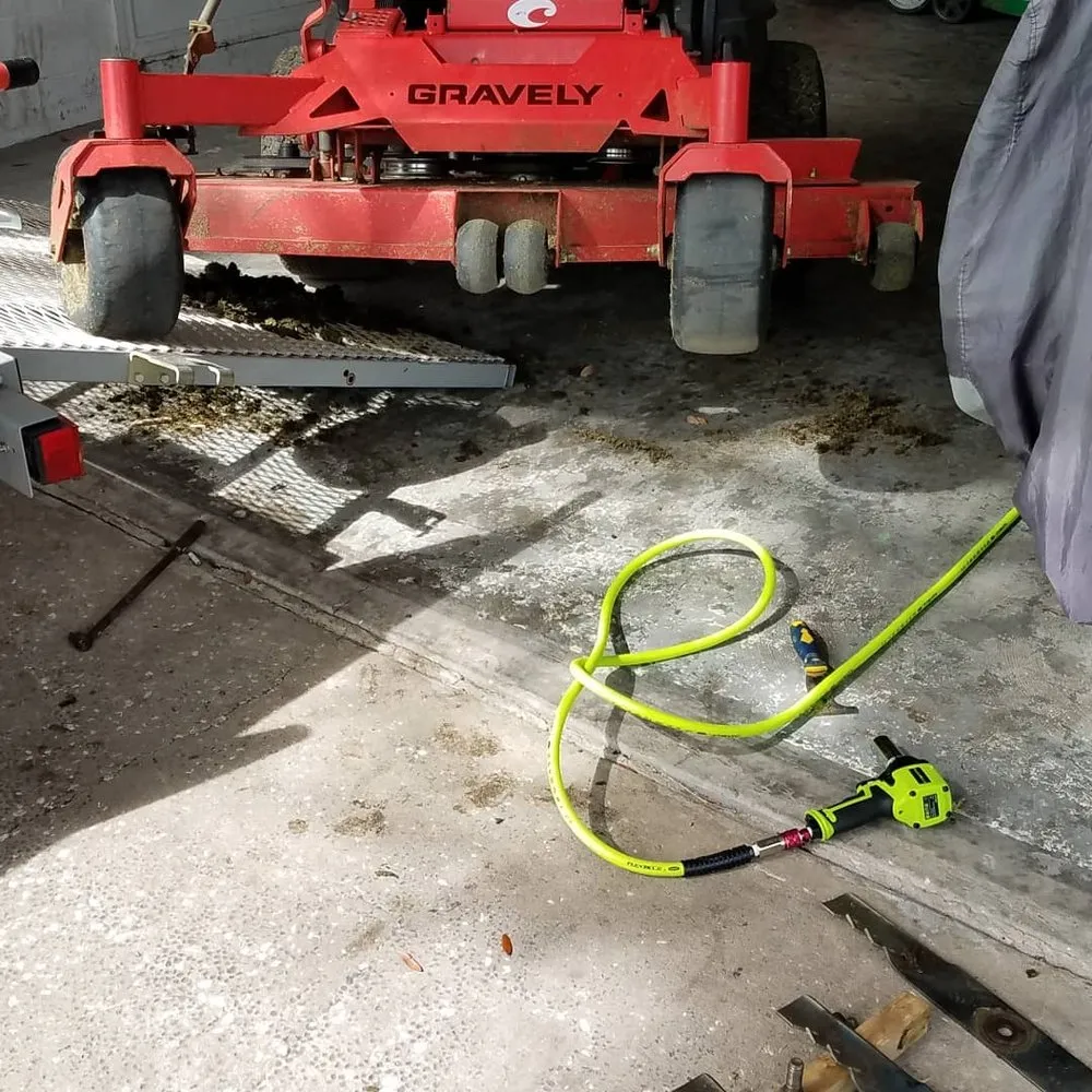 Trusted yard maintenance in Lakeland, FL by Smith Property Services