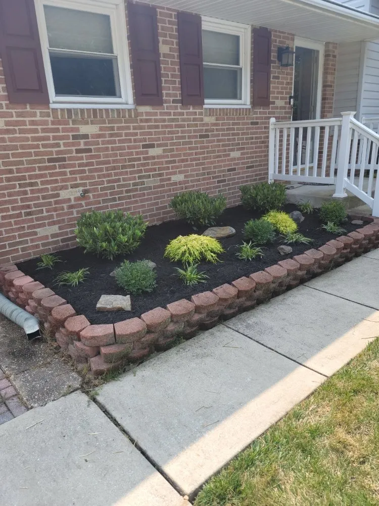 Expert lawn mowing service in Hydes, MD - Smith Services Landscapes
