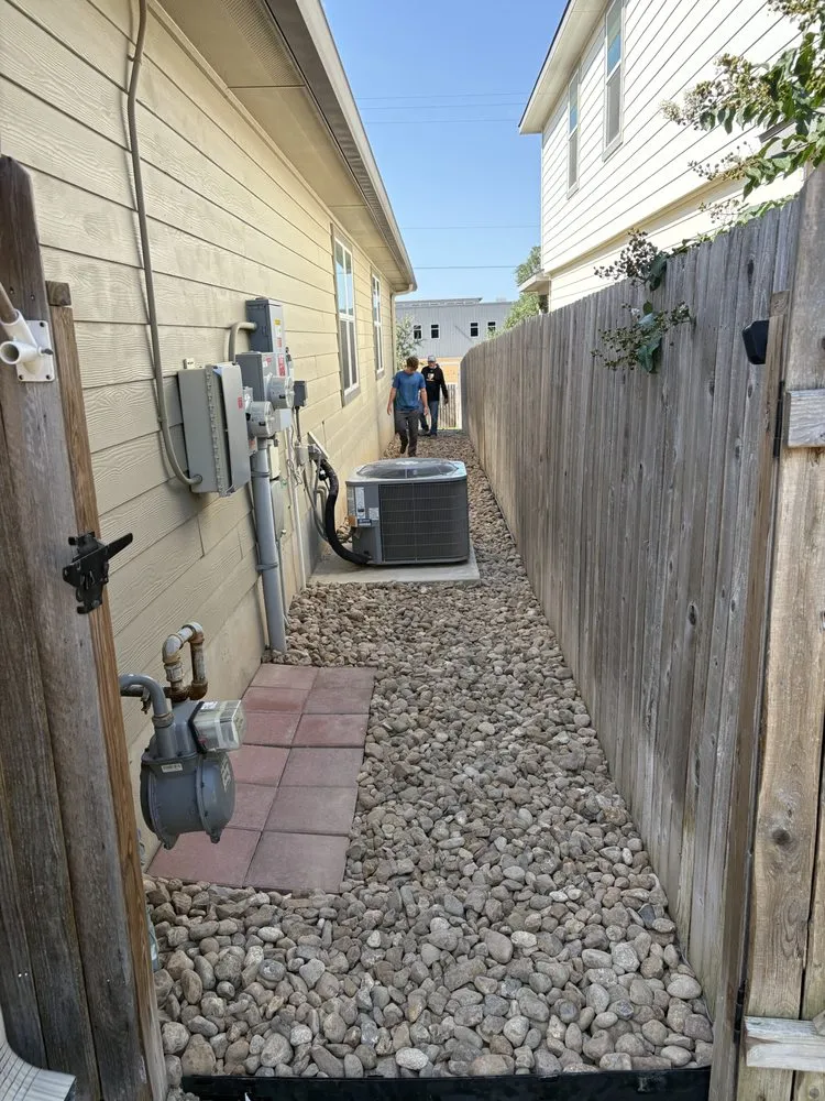 Top-rated yard cleanup service in Bulverde, TX - Smith’s Lawn & Landscape