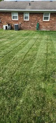 Smith's Lawn Care and Pressure Washing Logo