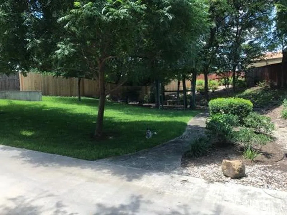 Top-rated outdoor landscaping in Fort Worth, TX - Smith's Lawnage Incentives