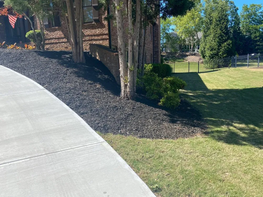 Trusted yard maintenance for outdoor upgrades across Gainesville, GA - Smith’s Lawns